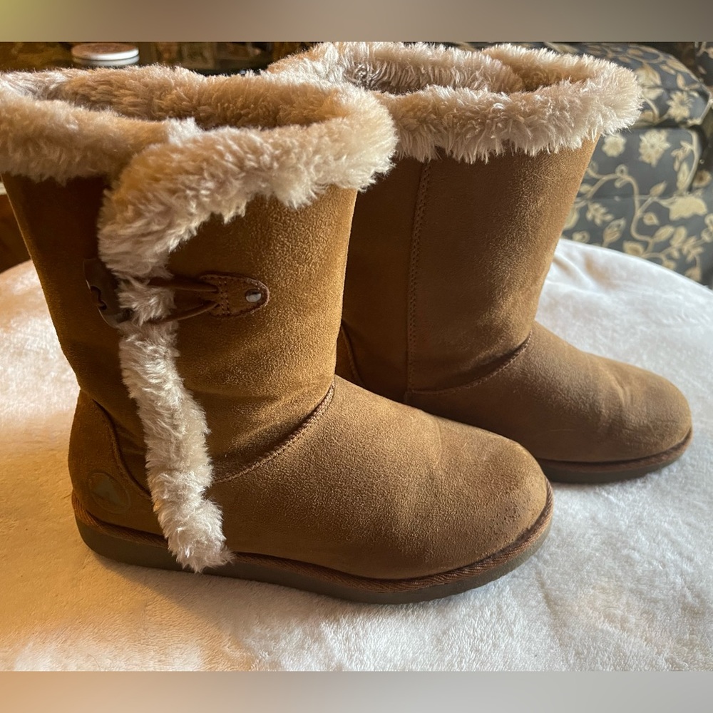 💕EUC Airwalk Uggs Winter Boots💕